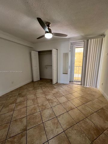 9210 Fontainebleau Blvd 506, Miami, FL 33172
