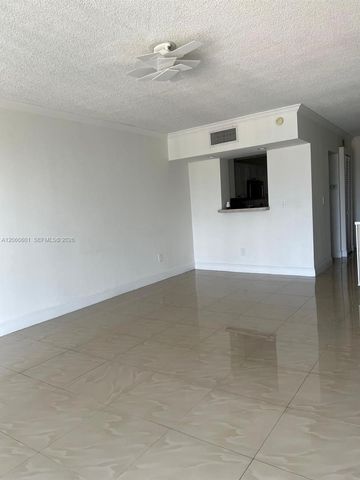 9210 Fontainebleau Blvd 506, Miami, FL 33172