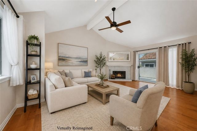 1805 Carnegie Lane 3, Redondo Beach, CA 90278