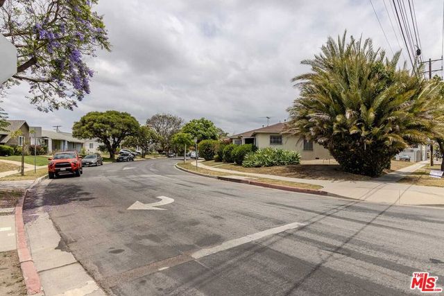 1848 S Ogden Drive, Los Angeles, CA 90019