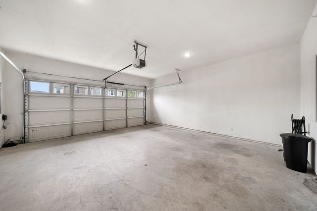 233 Berthe Court, Cedar Hill, TX 75104