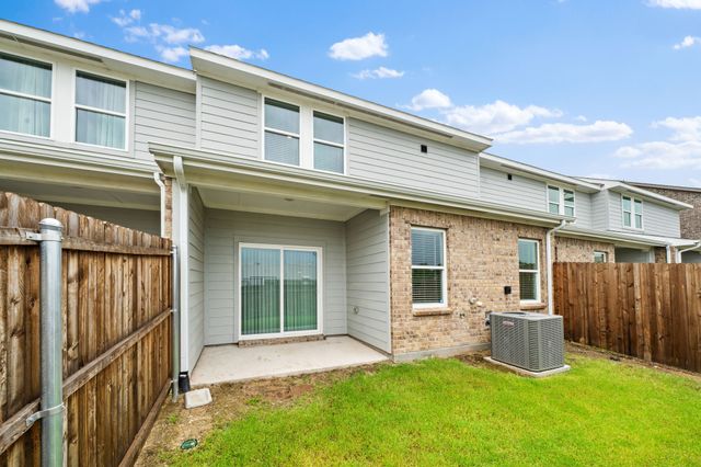 233 Berthe Court, Cedar Hill, TX 75104
