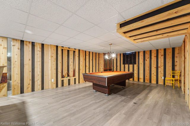 2911 Walmsley Circle Drive, Orion Charter Township, MI 48360