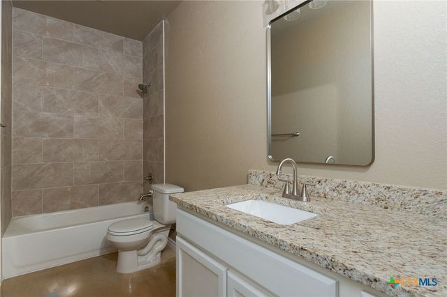 408 W Avenue C, Copperas Cove, TX 76522