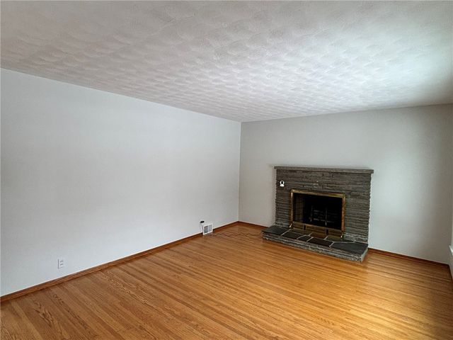 3749 Lyell Road, Gates, NY 14606