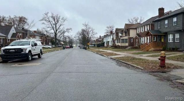 16555 Mendota Street, Detroit, MI 48221