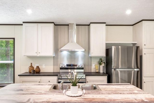 301 Ebenezer Road, Ellijay, GA 30540