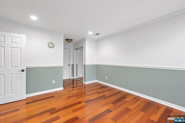 1118 Sage Court, Mahwah, NJ 07430