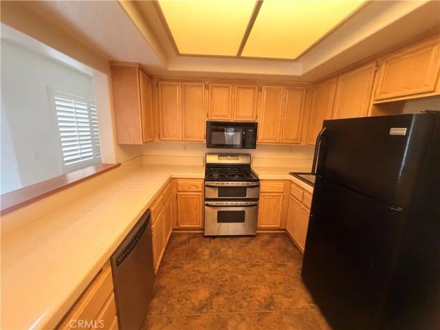 8152 Mainsail 104, Huntington Beach, CA 92646