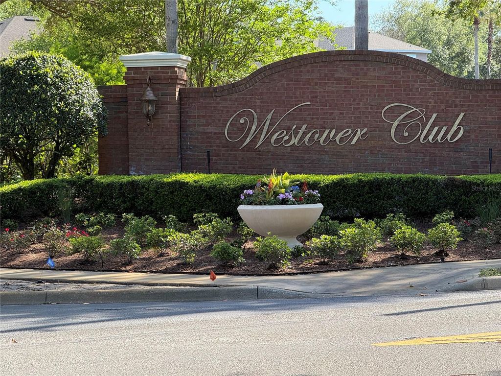 Image 38 of property listing at 1925 BREEZY HILL DRIVE WINDERMERE FLORIDA 34786, Windermere, FL 34786