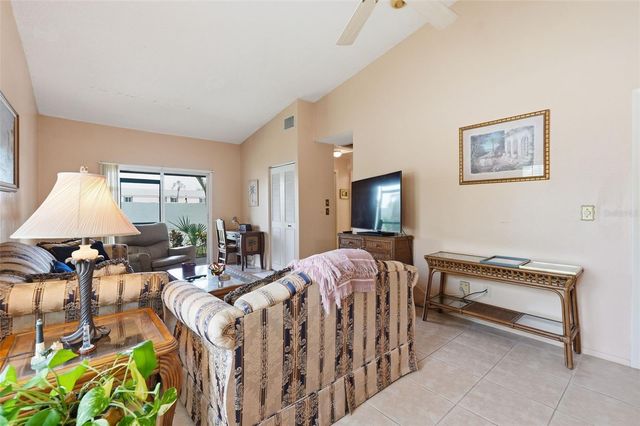 561 LAGUNA VISTA COURT, Largo, FL 33771