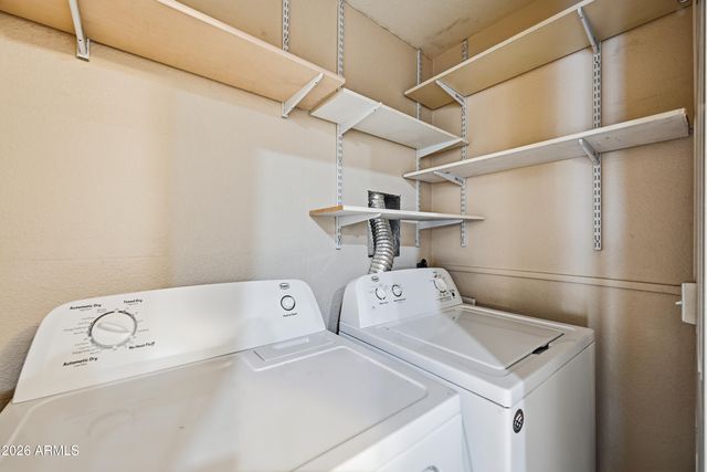 920 E DEVONSHIRE Avenue 2027, Phoenix, AZ 85014