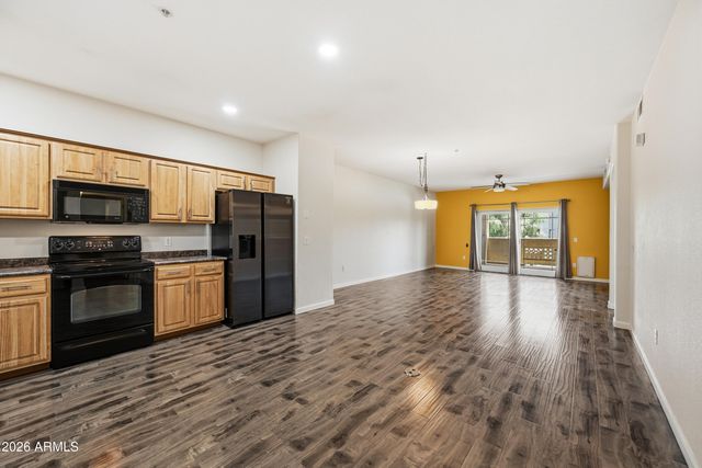 920 E DEVONSHIRE Avenue 2027, Phoenix, AZ 85014