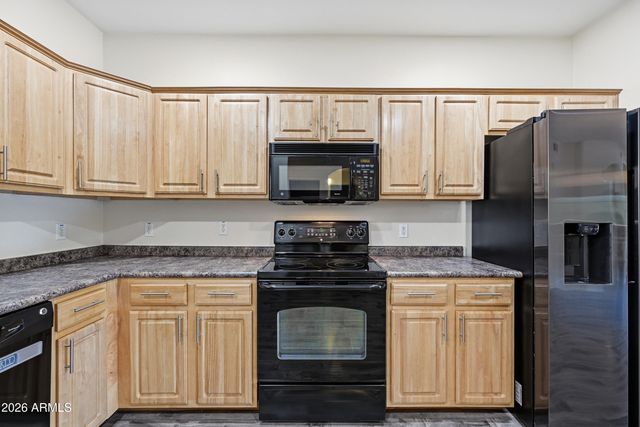 920 E DEVONSHIRE Avenue 2027, Phoenix, AZ 85014