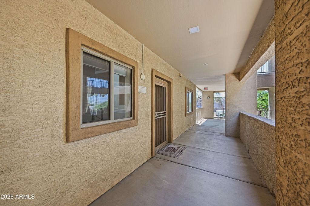 920 E DEVONSHIRE Avenue 2027, Phoenix, AZ 85014