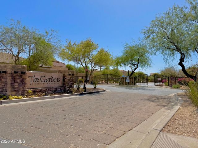 7229 S 39TH Way, Phoenix, AZ 85042