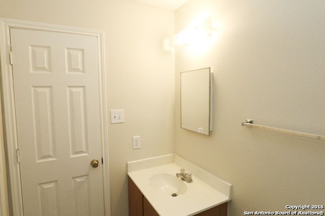 9919 Rainbow Creek, San Antonio, TX 78245