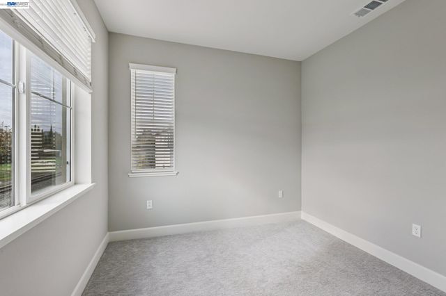 208 Mindy Way, Pittsburg, CA 94565