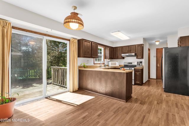 8 Todd Drive, Red Bank, NJ 07701