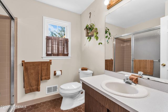 8 Todd Drive, Red Bank, NJ 07701