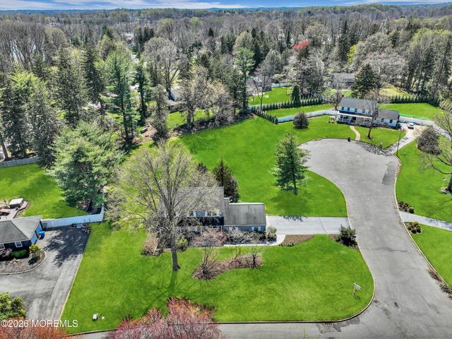8 Todd Drive, Red Bank, NJ 07701