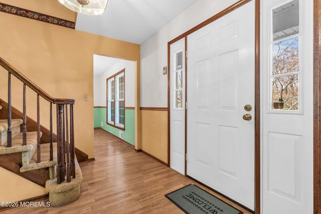 8 Todd Drive, Red Bank, NJ 07701
