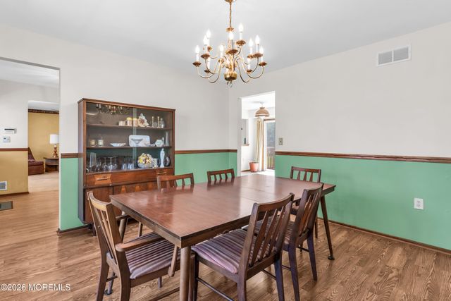 8 Todd Drive, Red Bank, NJ 07701