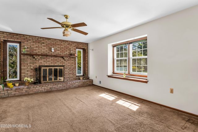 8 Todd Drive, Red Bank, NJ 07701