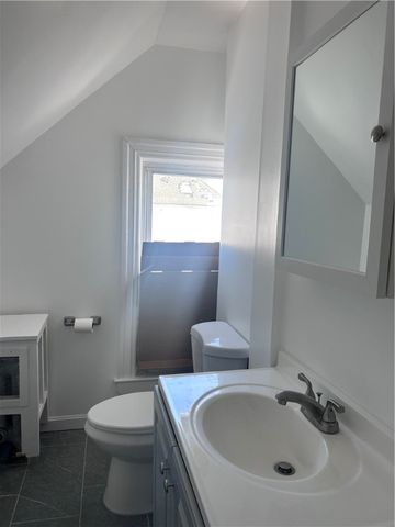 181 Reynolds Avenue 3, Providence, RI 02905