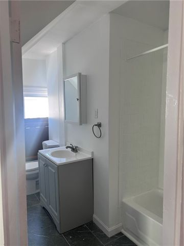 181 Reynolds Avenue 3, Providence, RI 02905