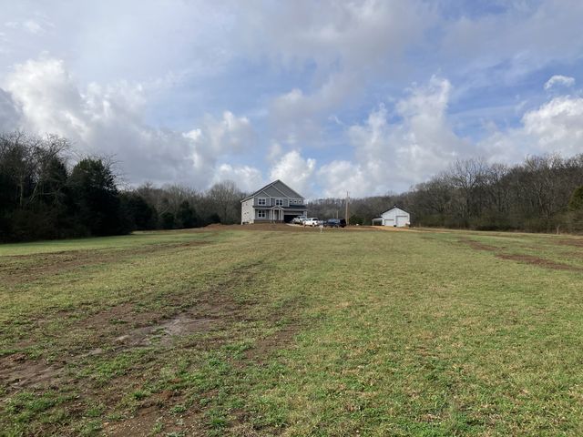 3333 Booker ridge rd, Mount Pleasant, TN 38474