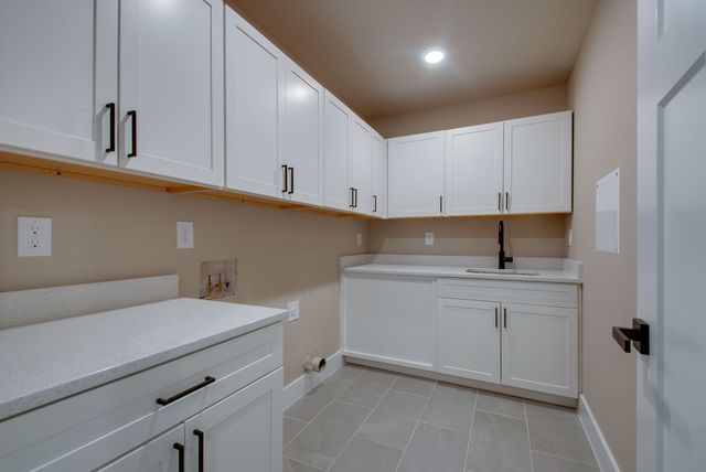 3333 Booker ridge rd, Mount Pleasant, TN 38474