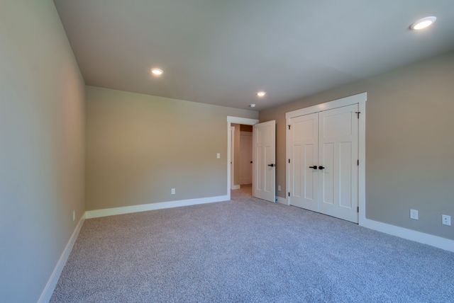 3333 Booker ridge rd, Mount Pleasant, TN 38474