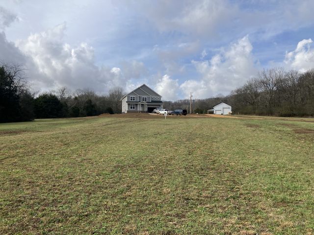 3333 Booker ridge rd, Mount Pleasant, TN 38474