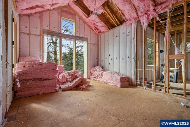 7511 Skyline Rd S, Salem, OR 97306