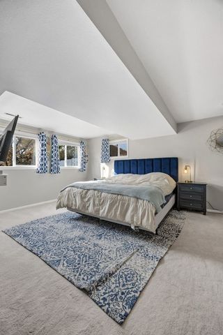 3313 Crestwood NW, Cedar Rapids, IA 52405