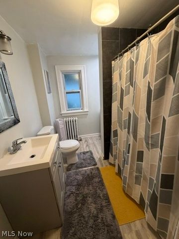 1207 Castleton Road, Cleveland Heights, OH 44121