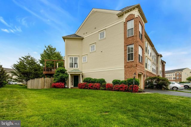 23418 SPICE BUSH TER, Brambleton, VA 20148
