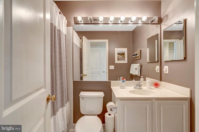 23418 SPICE BUSH TER, Brambleton, VA 20148