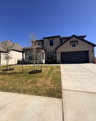 125 Las Posas DR, Liberty Hill, TX 78642