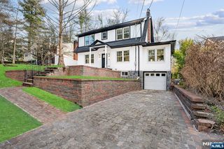 114 Hudson Avenue, Tenafly, NJ 07670