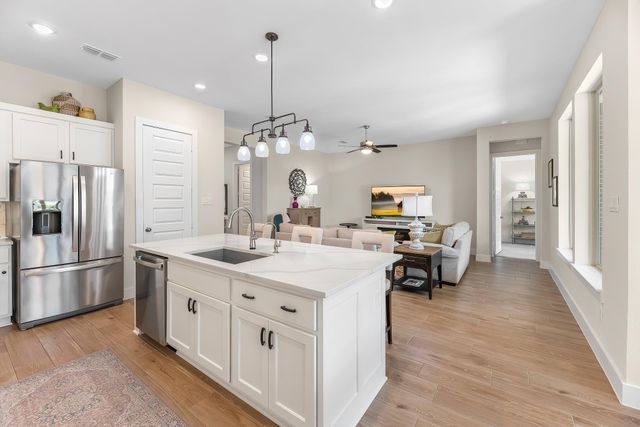7409 Hawk Crest Drive, Fulshear, TX 77441