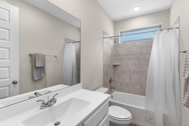 7409 Hawk Crest Drive, Fulshear, TX 77441