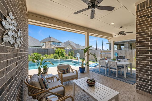 7409 Hawk Crest Drive, Fulshear, TX 77441