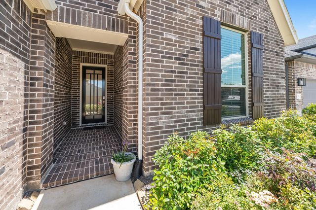 7409 Hawk Crest Drive, Fulshear, TX 77441
