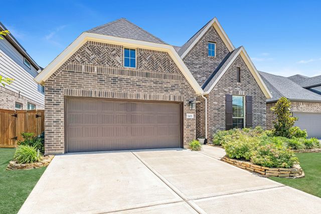 7409 Hawk Crest Drive, Fulshear, TX 77441