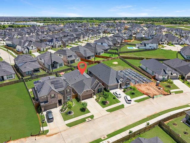 7409 Hawk Crest Drive, Fulshear, TX 77441