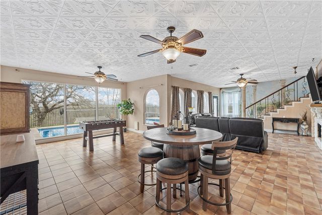 439 CR 414, Chilton, TX 76632