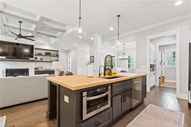 2685 Sardis Way, Buford, GA 30519