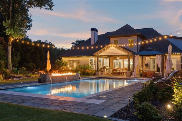 2685 Sardis Way, Buford, GA 30519